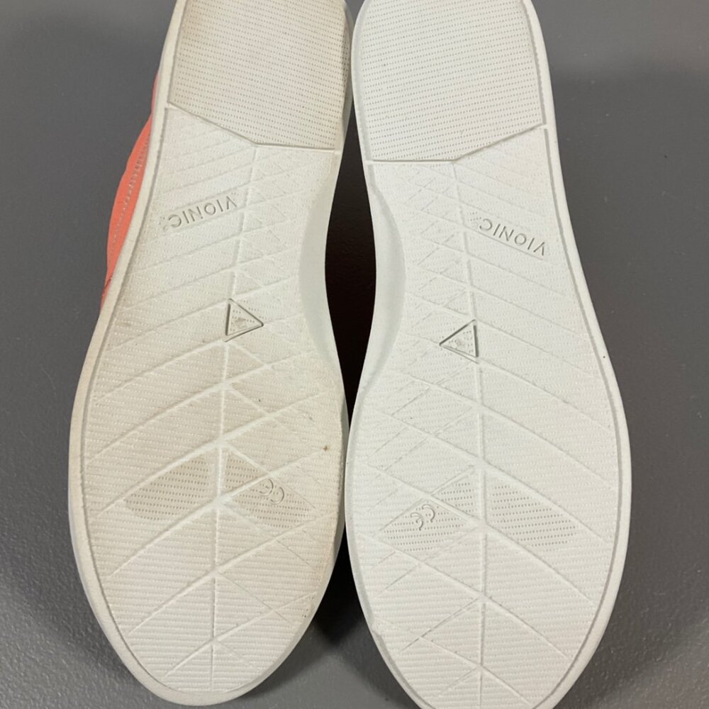 Vionic Beach Womens Marshall Canvas Laceless Slip-on Sneakers Size 11M - Picture 11 of 13